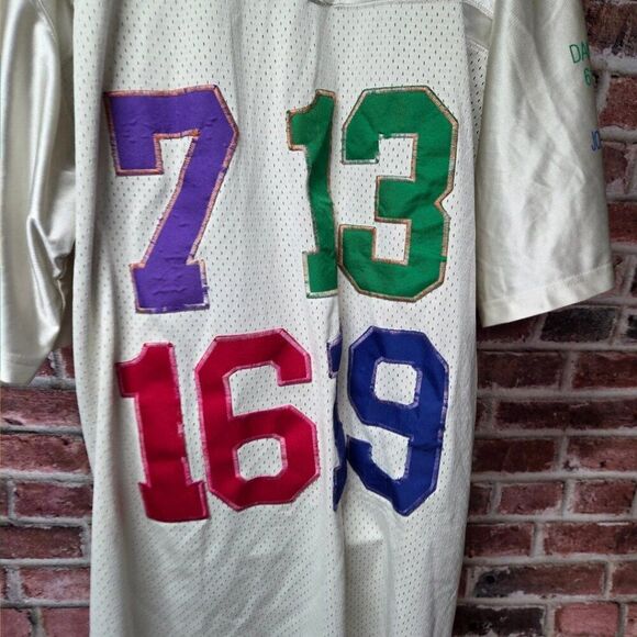 Mitchell & Ness Legends Jersey Size 54 Yellow Elway Marino Montana Unitas V Neck - Picture 4 of 9
